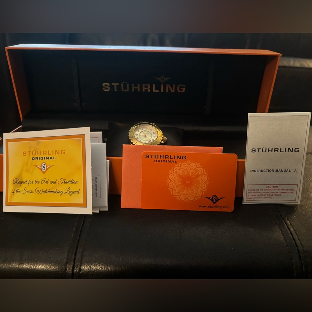 STUHRLING ORIGINAL Fusion 957S Quartz Gold Tone Bracelet Watch, with Box - Picture 3 of 8